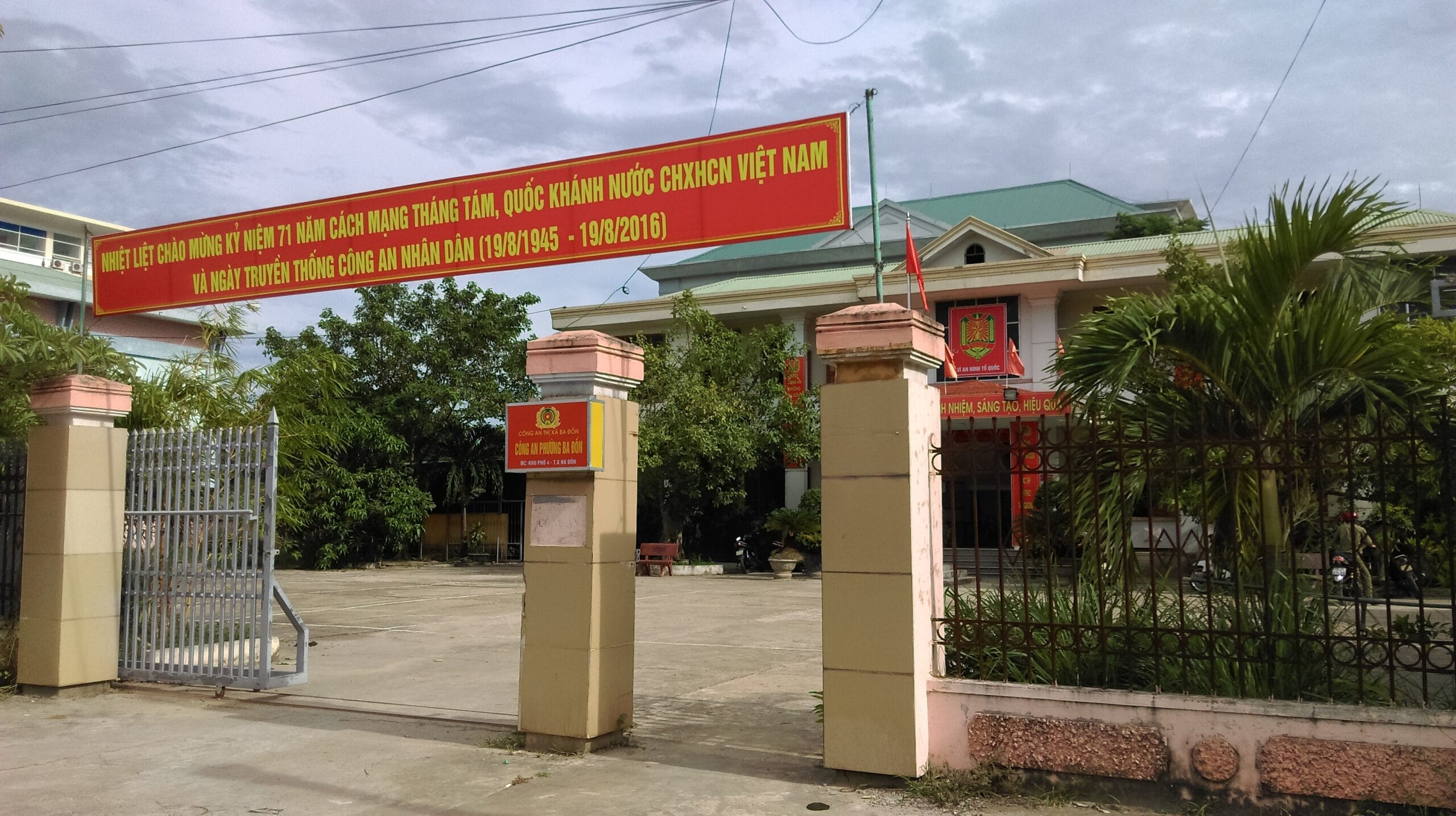 Số điện thoại của công an xã Ngọc Tảo
