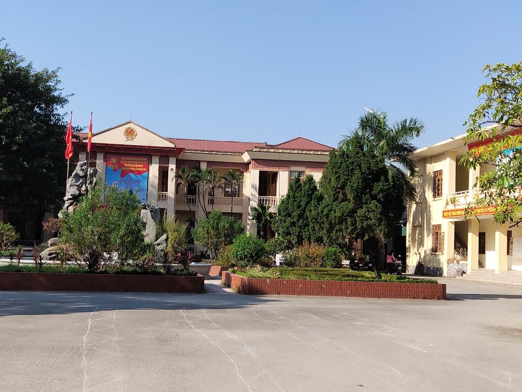 Số điện thoại công an xã Phương Trung