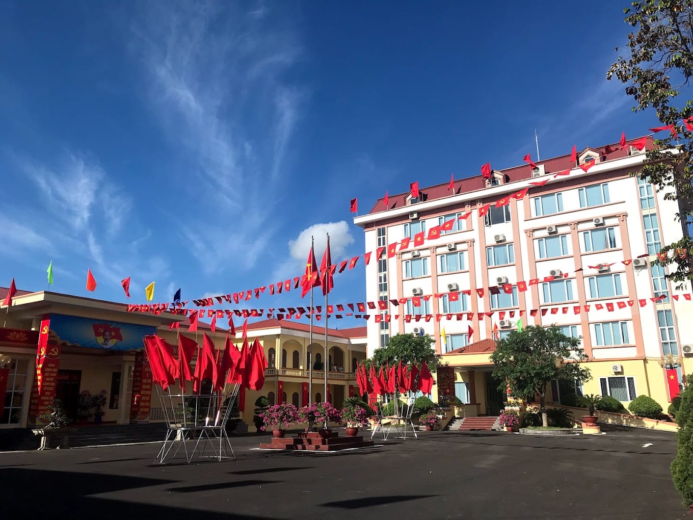 Số điện thoại công an xã Tân Dân
