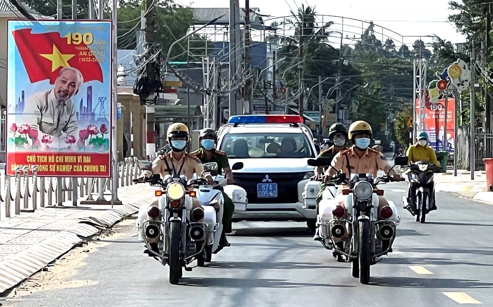 Số điện thoại công an xã Vĩnh Trường