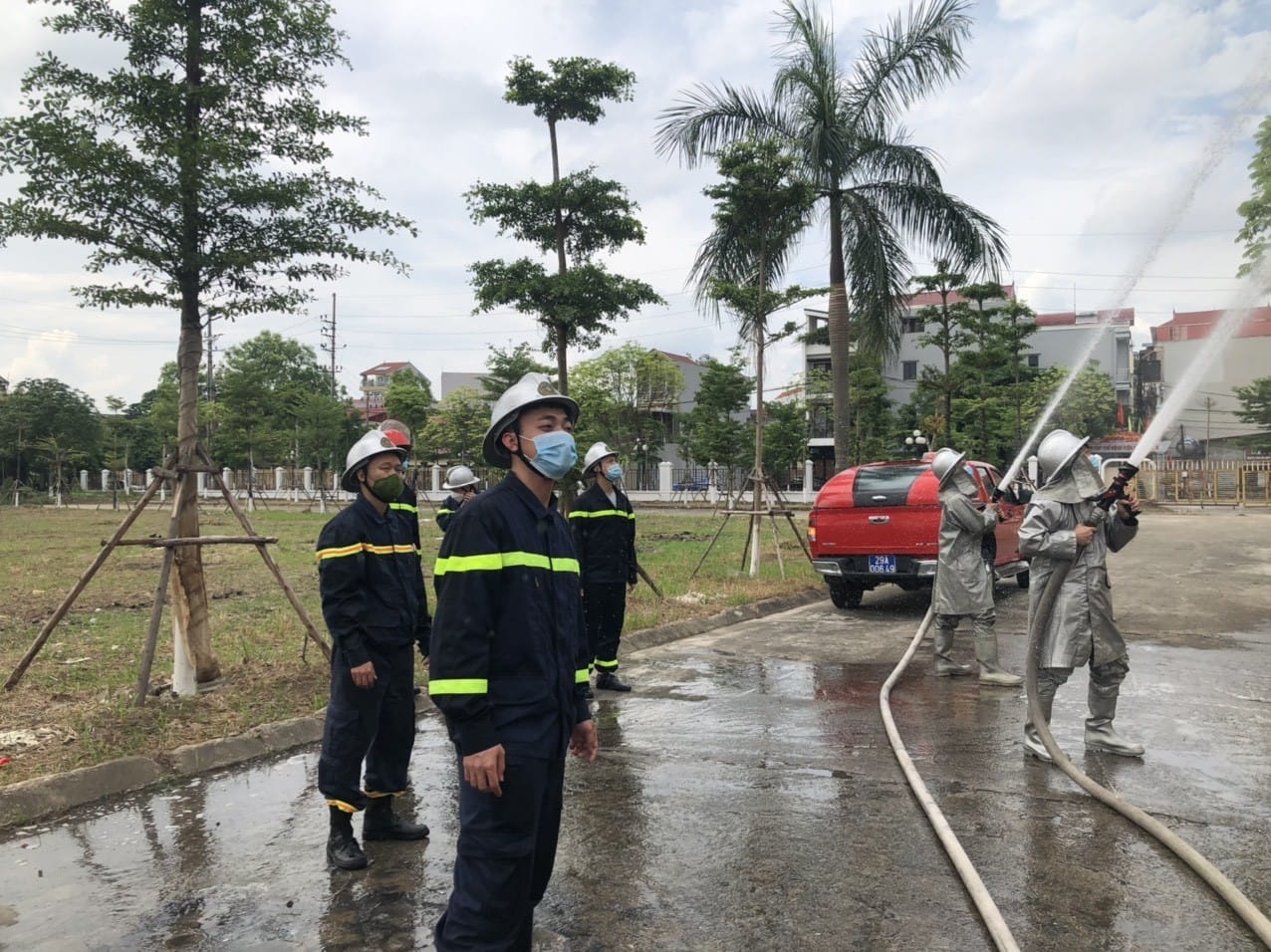 Tổng đài công an xã Đông Yên