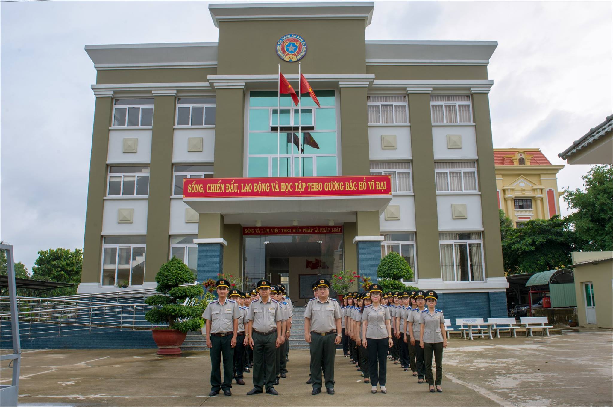 chi cục thi hành án dân sự quận Bình Thủy.