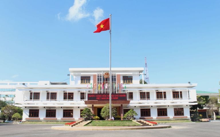 công an xã bình định