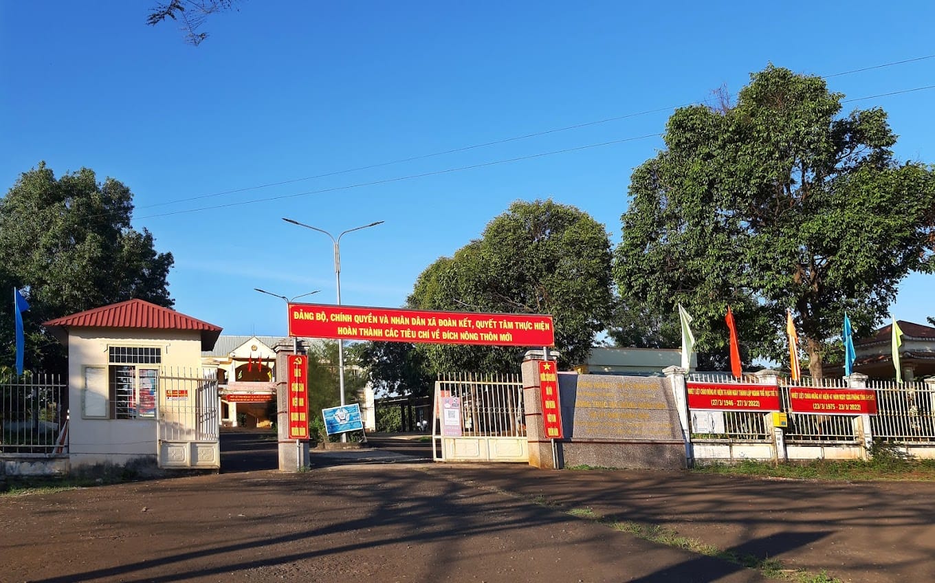 công an xã đoàn kết