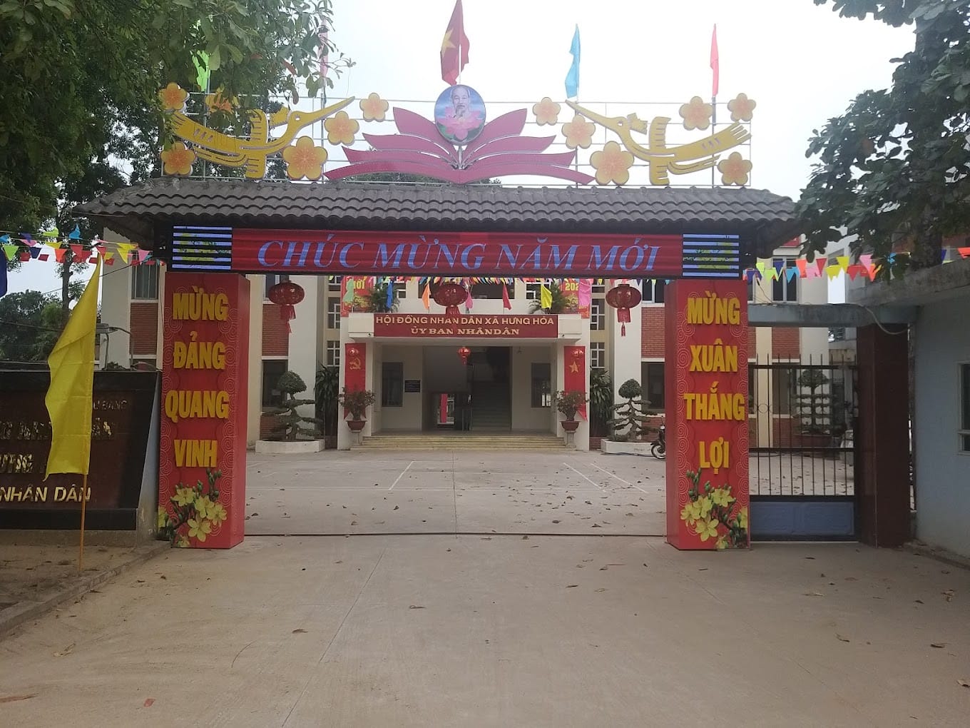 công an xã hưng hòa