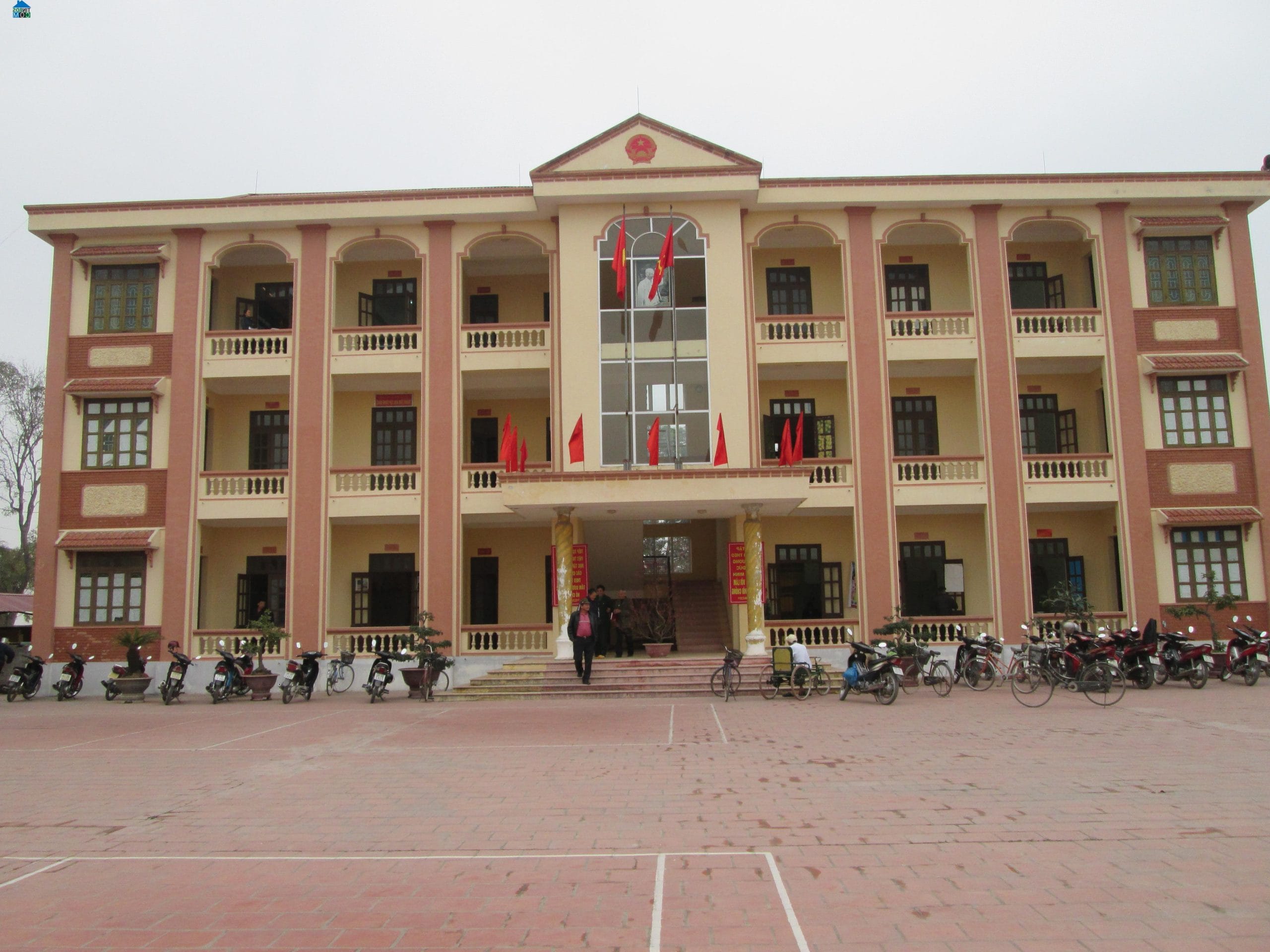 công an xã lai hạ