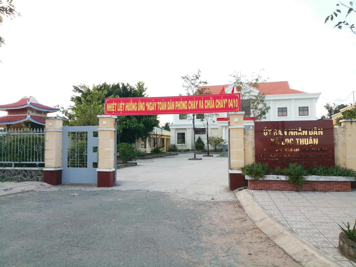 công an xã lộc thuận