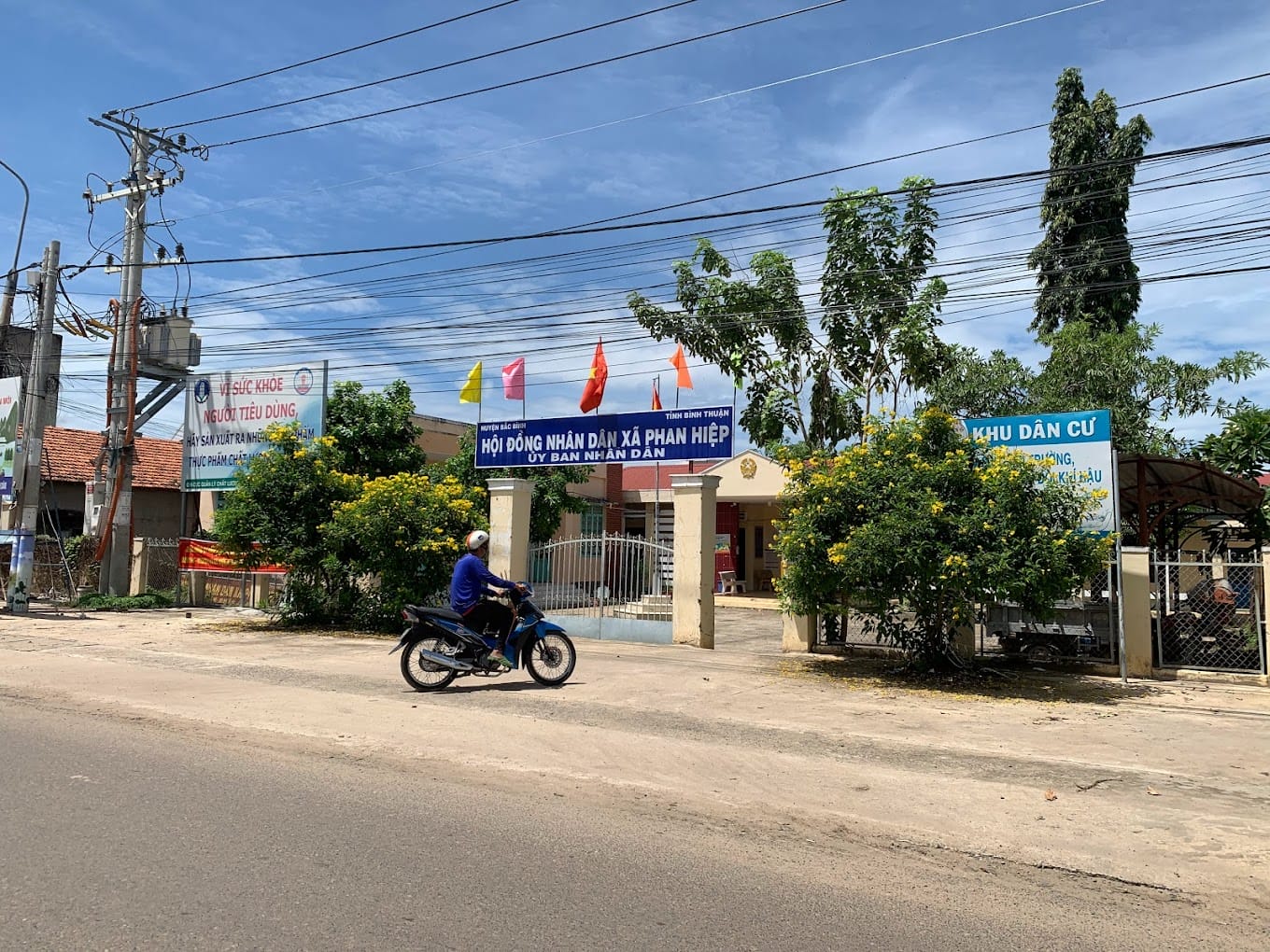 công an xã phan hiệp