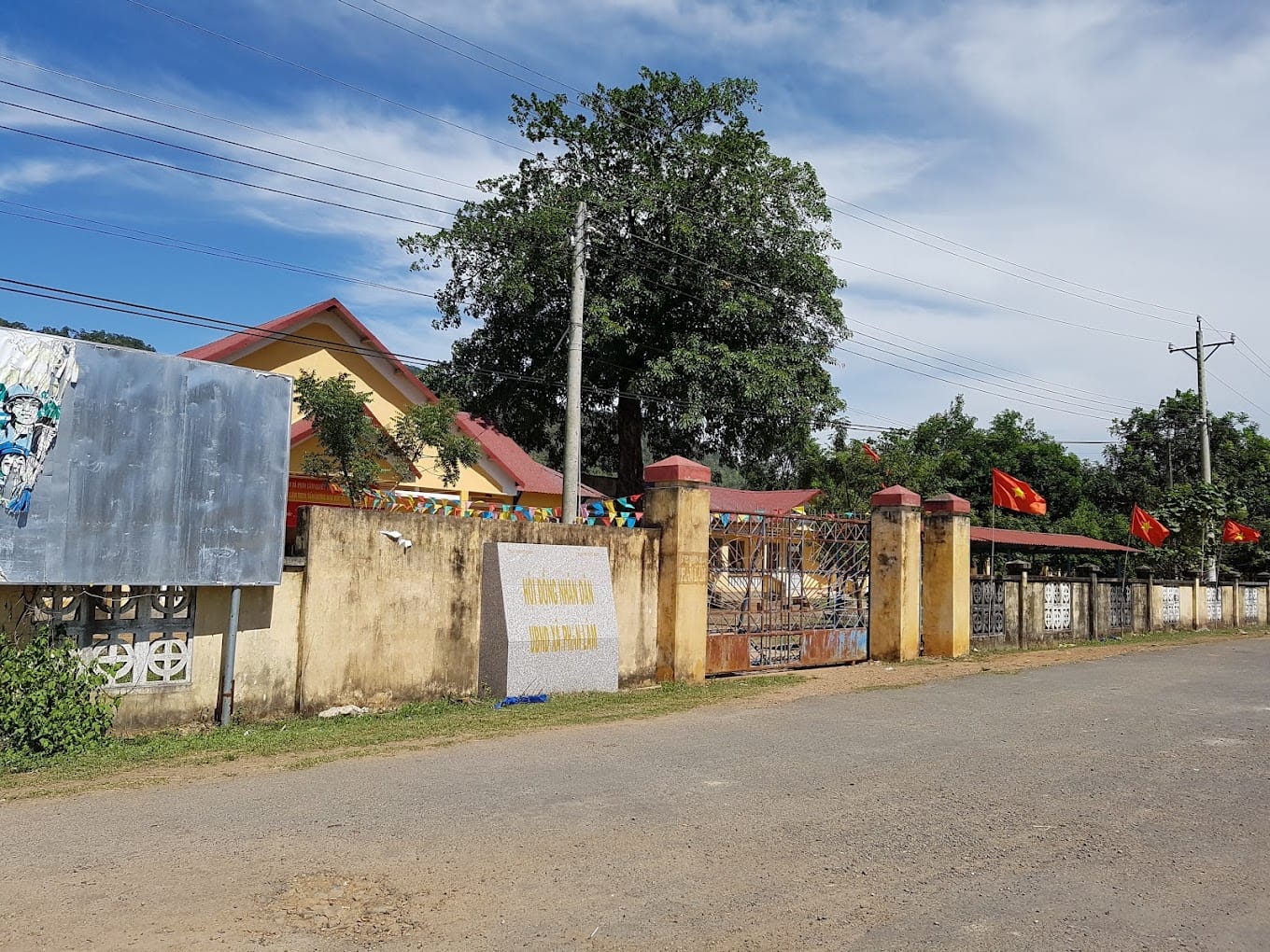 công an xã phan lâm