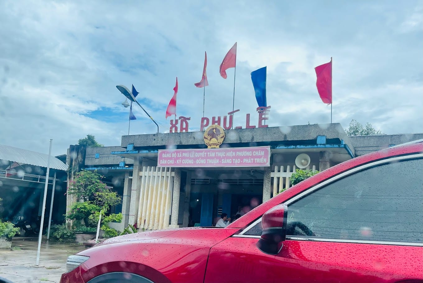 công an xã phú lễ