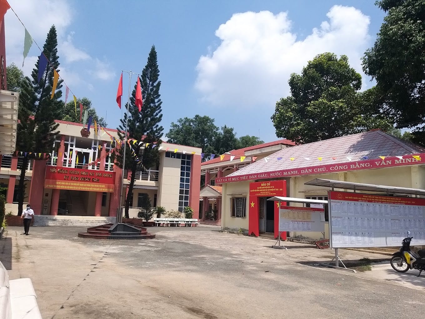 công an xã tân hưng