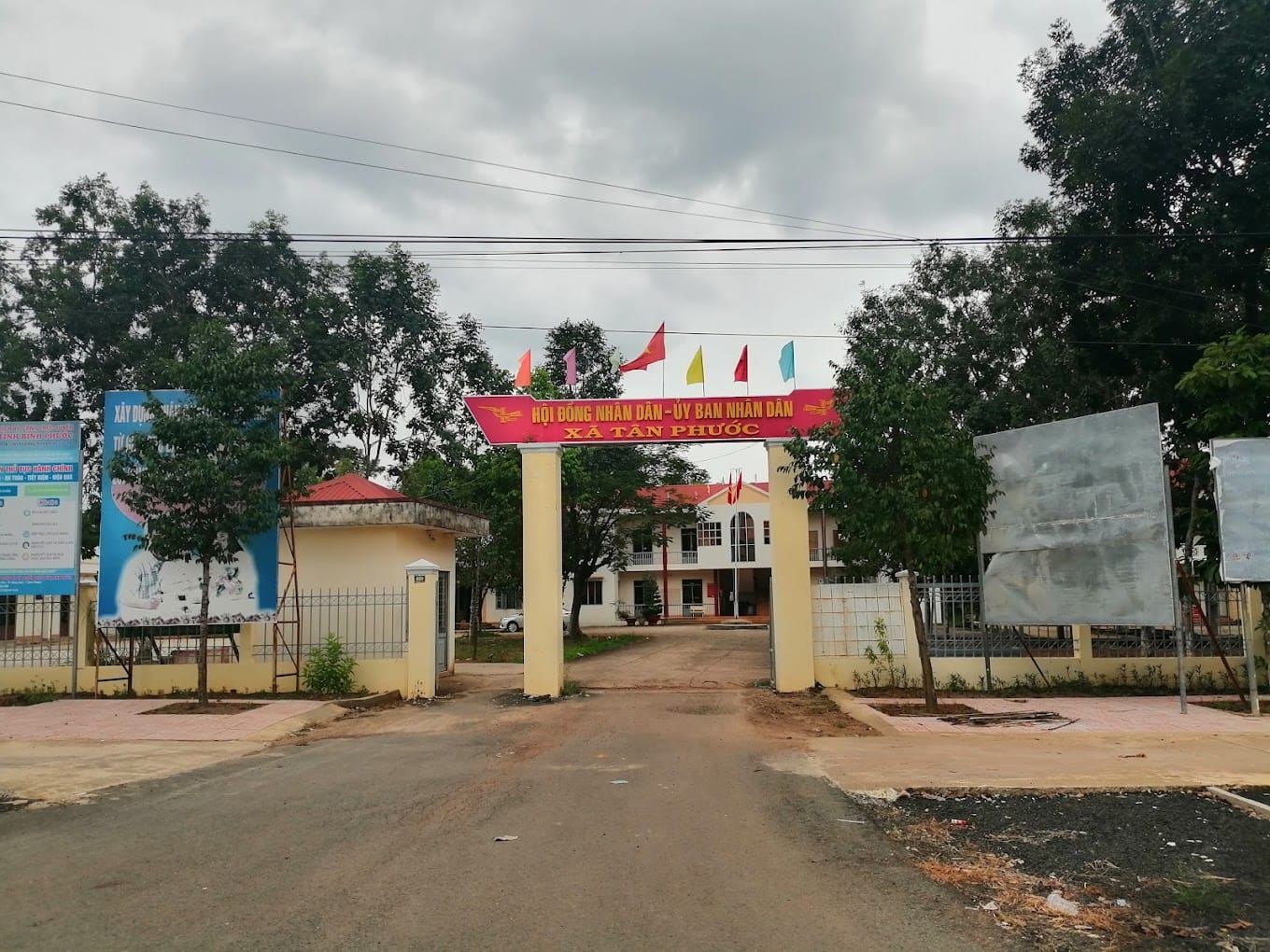 công an xã tân phước