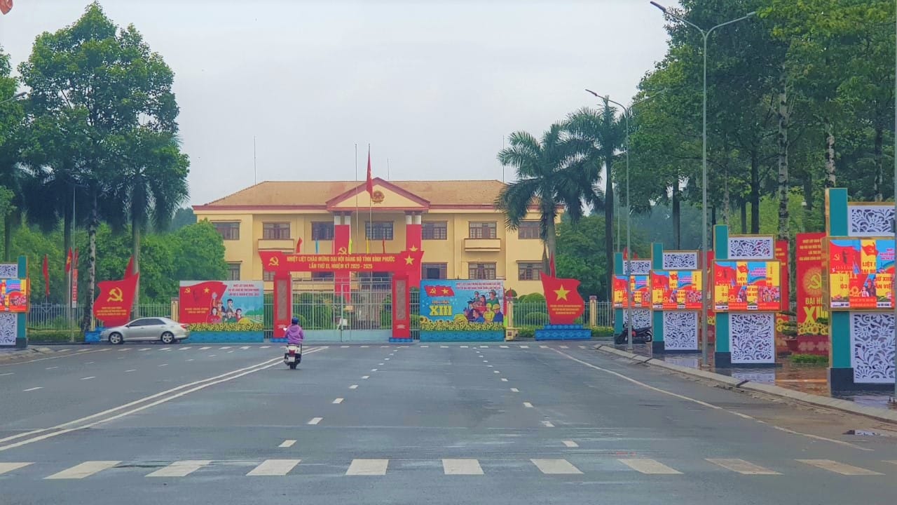 công an xã tân tiến