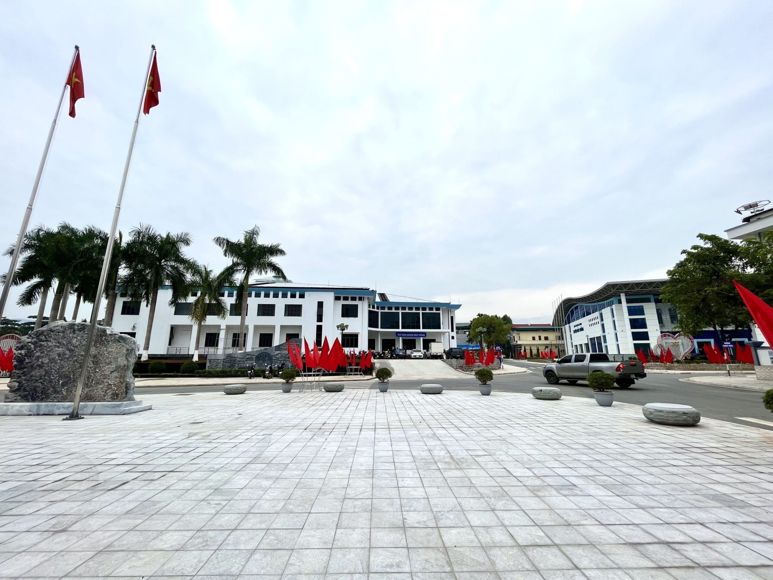 địa chỉ ủy ban nhân dân huyện bảo thắng