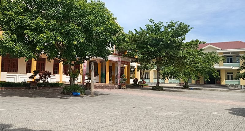 địa chỉ ủy ban nhân dân thị xã ba đồn