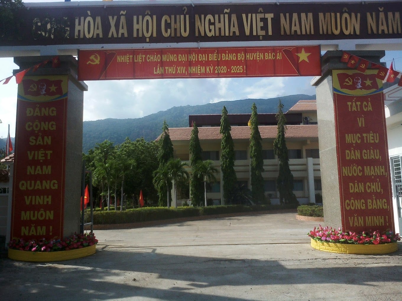 số điện thoại chi cục thi hành án dân sự huyện bác ái