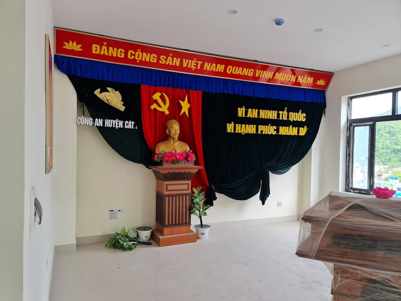 tổng đài công an xã Nghĩa Lộ
