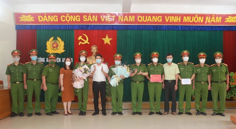 tổng đài công an xã Quốc Tuấn