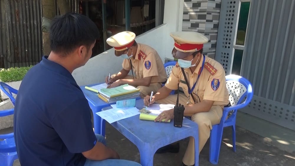 tổng đài công an xã Vĩnh Trường
