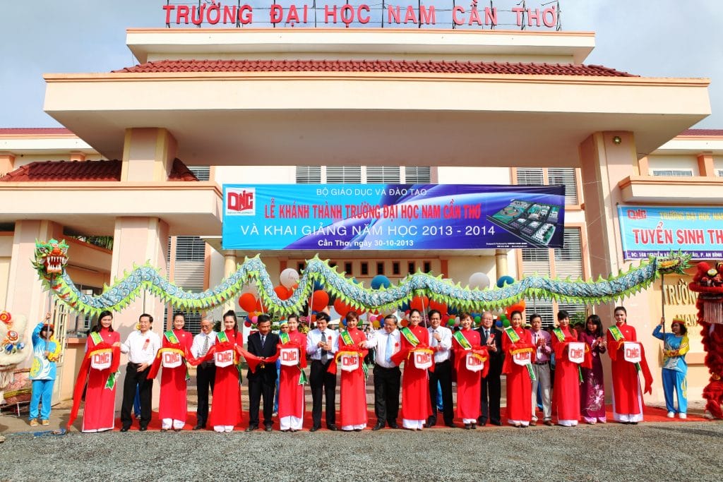 Số điện thoại Trường Đại học Nam Cần Thơ hỗ trợ thông tin liên hệ