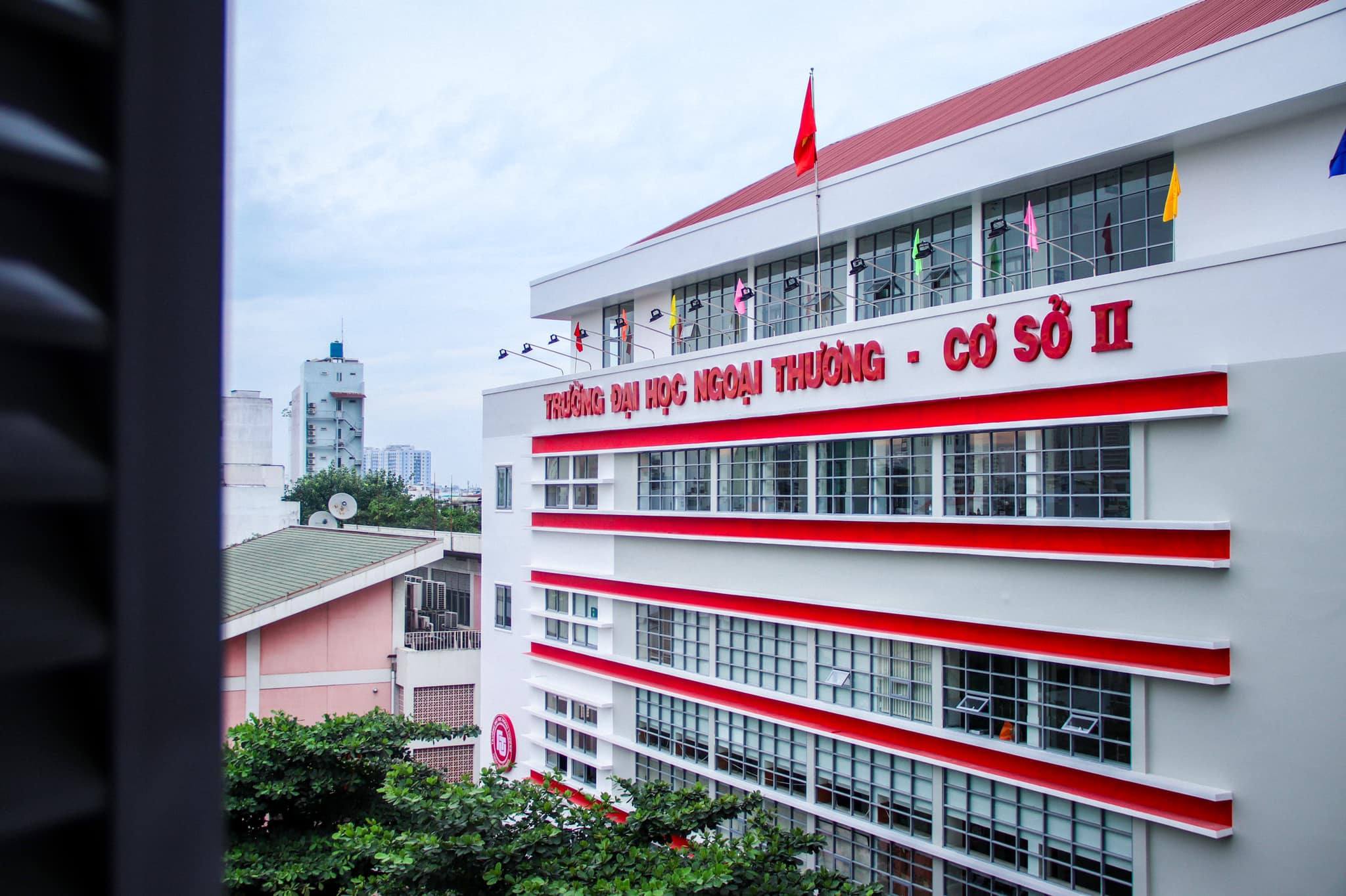 trường đại học ngoại thương hồ chí minh