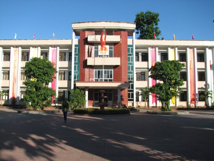Liên hệ Văn phòng Đăng ký đất đai Thị xã Quảng Trị địa chỉ số điện thoại